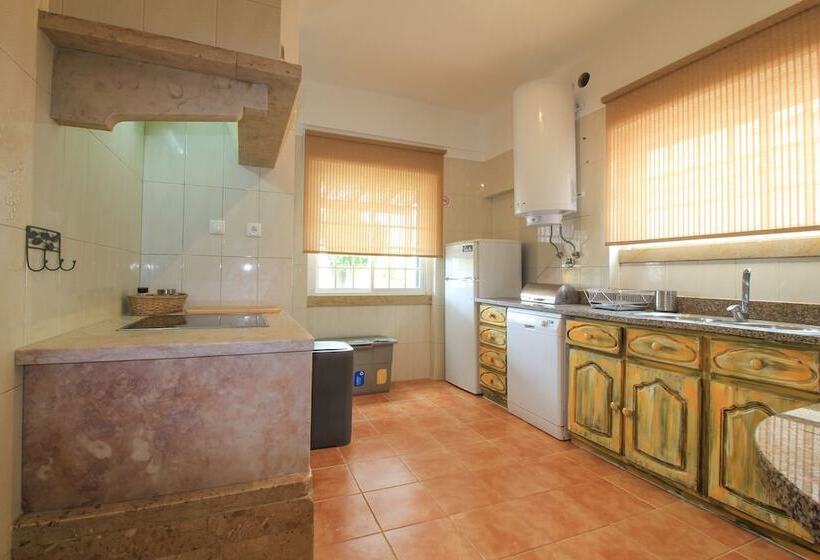 חדר סטנדרט חדר אמבטיה משותף, Mr Ziggy S Surfhouse   Hostel