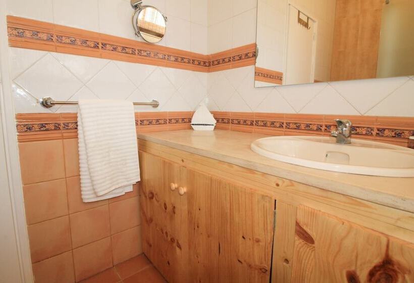 חדר סטנדרט חדר אמבטיה משותף, Mr Ziggy S Surfhouse   Hostel