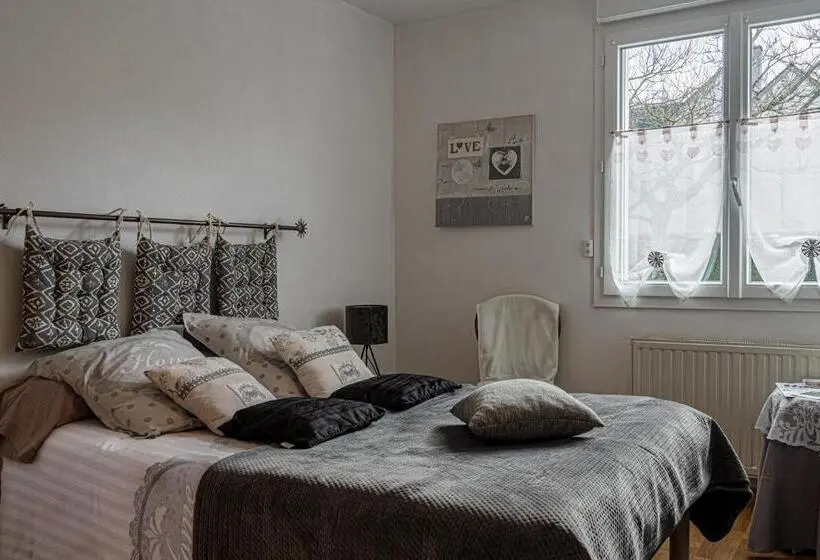 スタンダードルーム, Chambres D'hotes Les Papillons