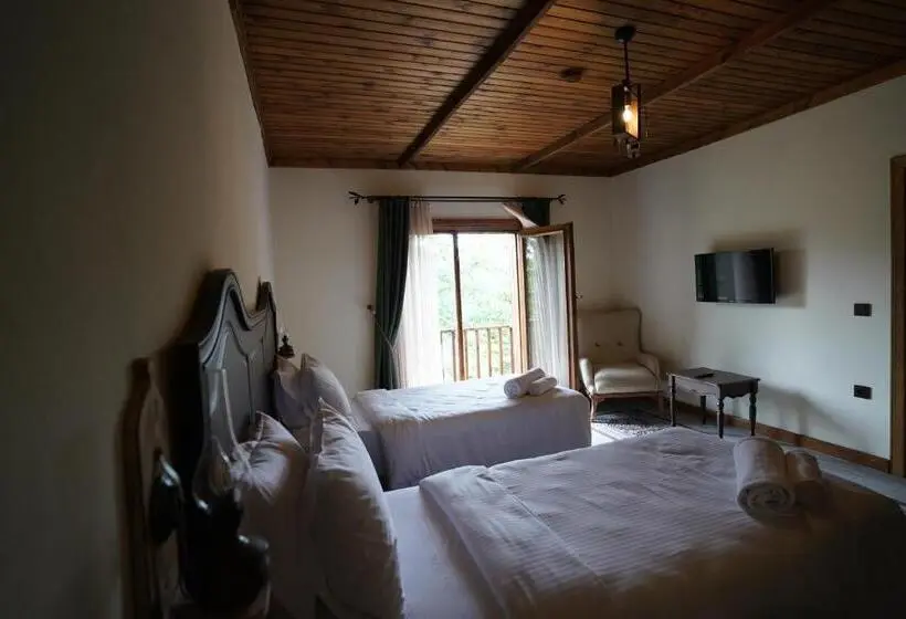 Juniorsviitti Parveke, Foleya Mountain Resort Hotel & Villas