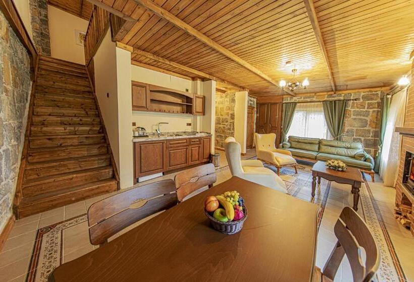 スリーベッドルーム ヴィラ, Foleya Mountain Resort Hotel & Villas