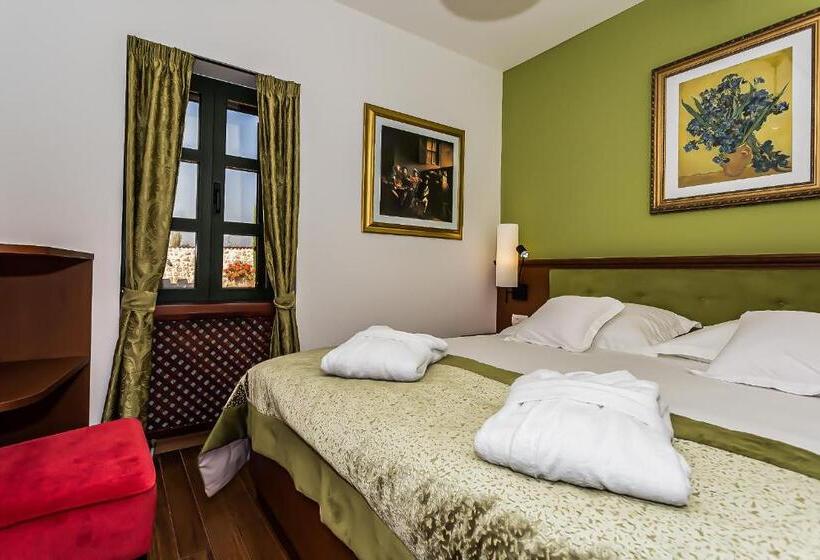 Suite with Terrace, Heritage Hotel & Estate Raznjevica Dvori Ad 1307