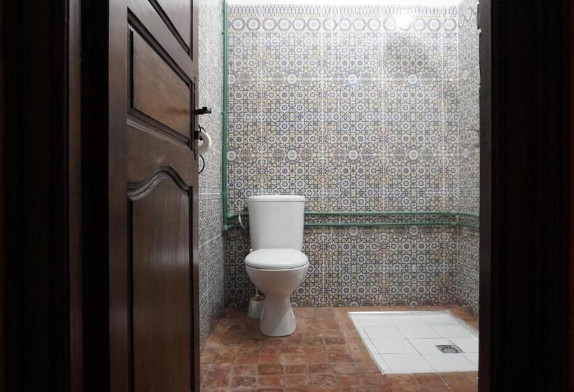 Номер Стандарт, La Kasbah Elkhorbat Muxu Berbere