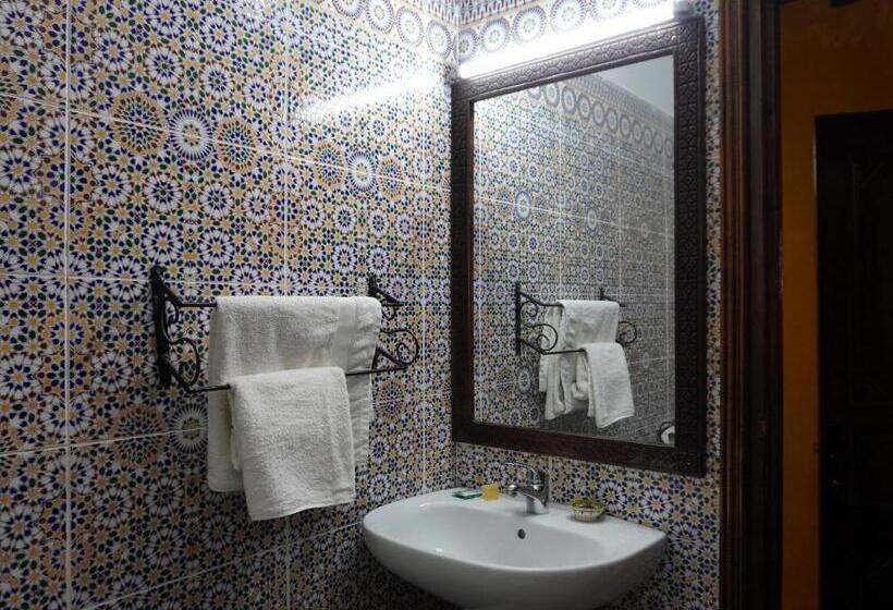 Номер Стандарт, La Kasbah Elkhorbat Muxu Berbere