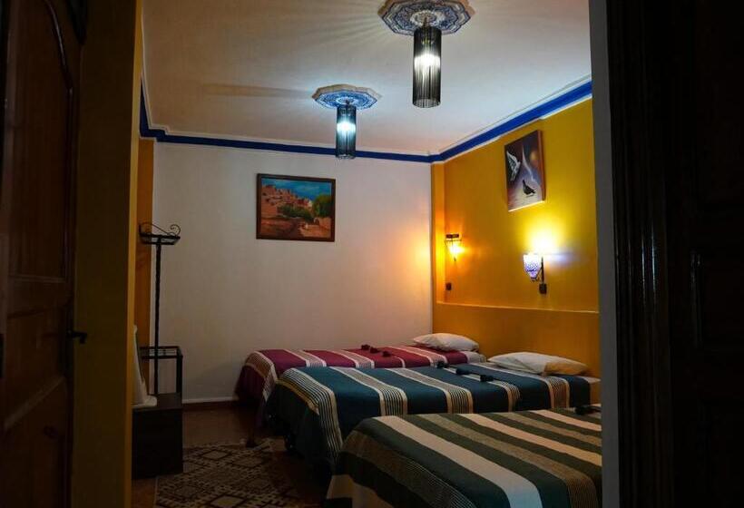 Четырехместный Номер Стандарт, La Kasbah Elkhorbat Muxu Berbere