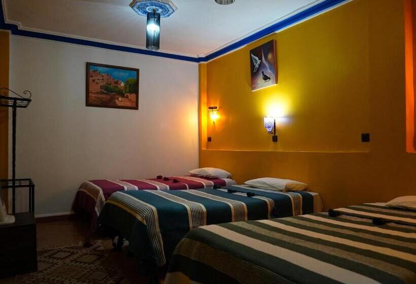 Четырехместный Номер Стандарт, La Kasbah Elkhorbat Muxu Berbere
