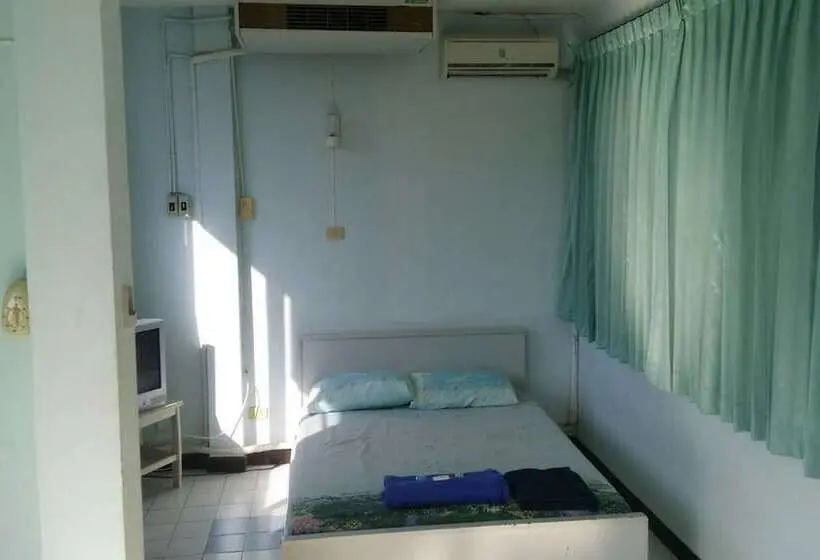 Standaardkamer met 2 Tweepersoonsbedden, Parfun Guesthouse