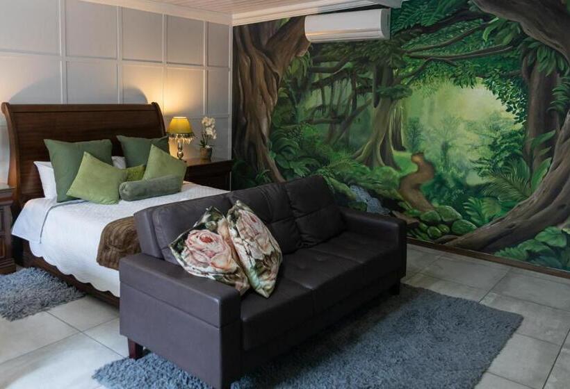 דירת חדר, Rustic Forest Guest House