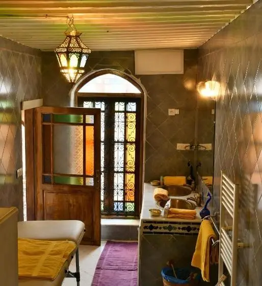 身障者適用スタンダードルーム, Riad Alkatib Meknès