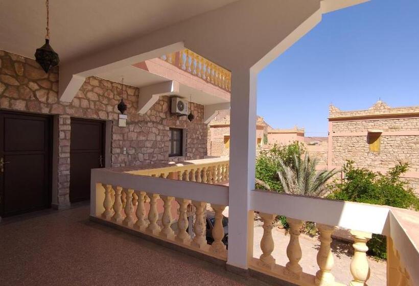 اتاق استاندارد سه تخته با چشم‌انداز باغ, Camping Le Soleil Tinghir