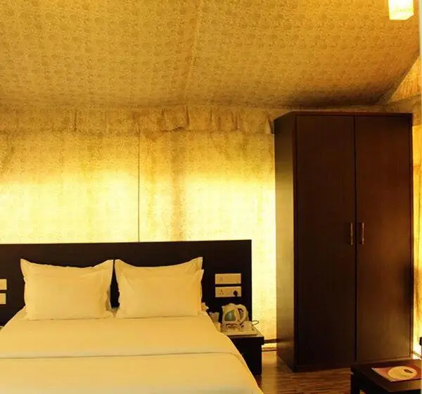 スーペリアールーム, Neelkanth S Bagar Inn Resort