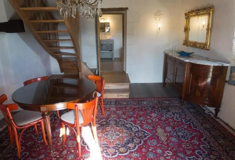 キングサイドベッドのスタンダードワンルーム, B&b Clos De Saint Maime