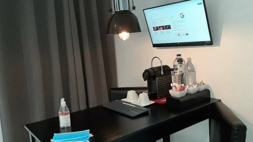 Номер Executive, Kassanos La Garenne