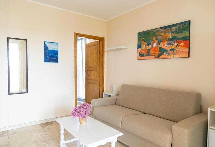 Люкс с Террасой, B&b Donnalina