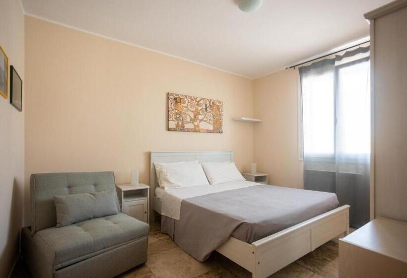 Номер Стандарт, B&b Donnalina