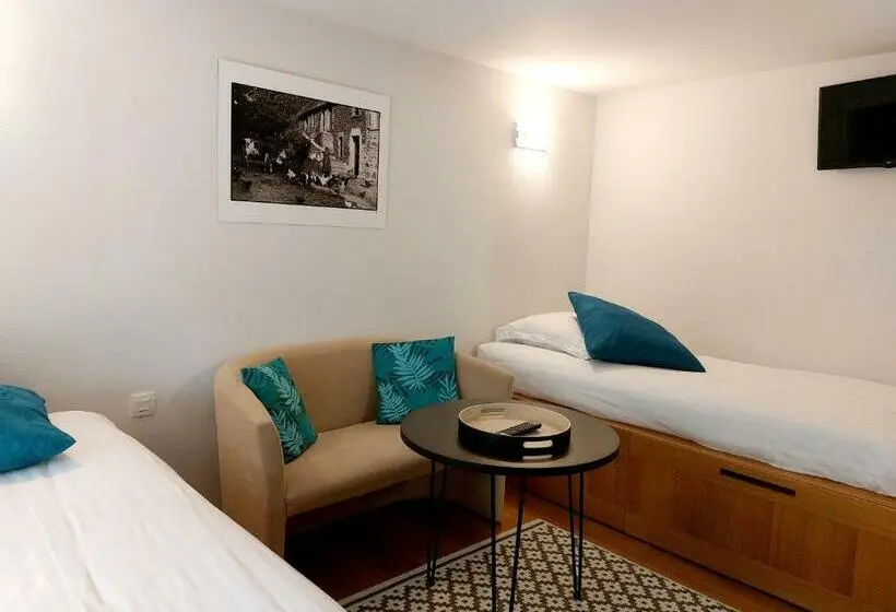 スタンダード4人部屋, Auberge Des Goubelins