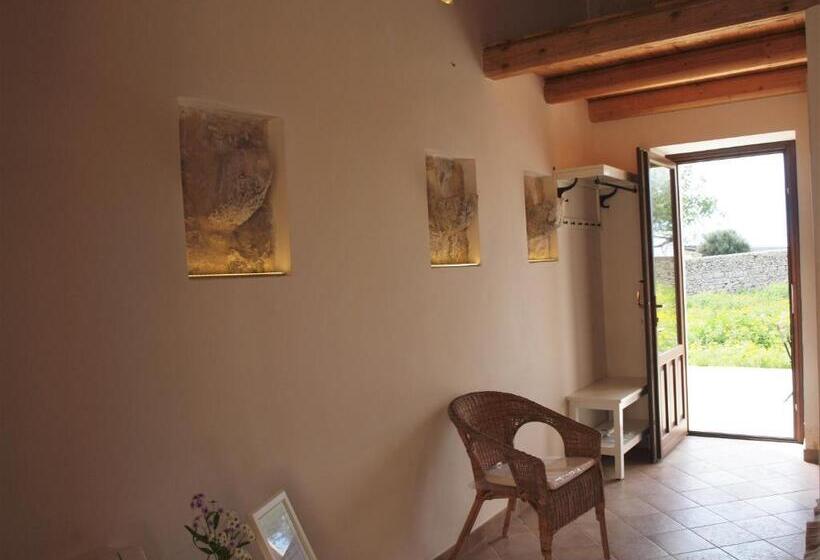 غرفة قياسية مزوَّدة بتراس, Agriturismo Arà