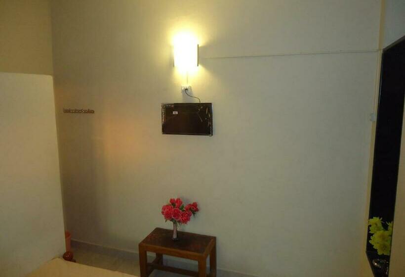 スタンダードルーム, Sixth Star Inn