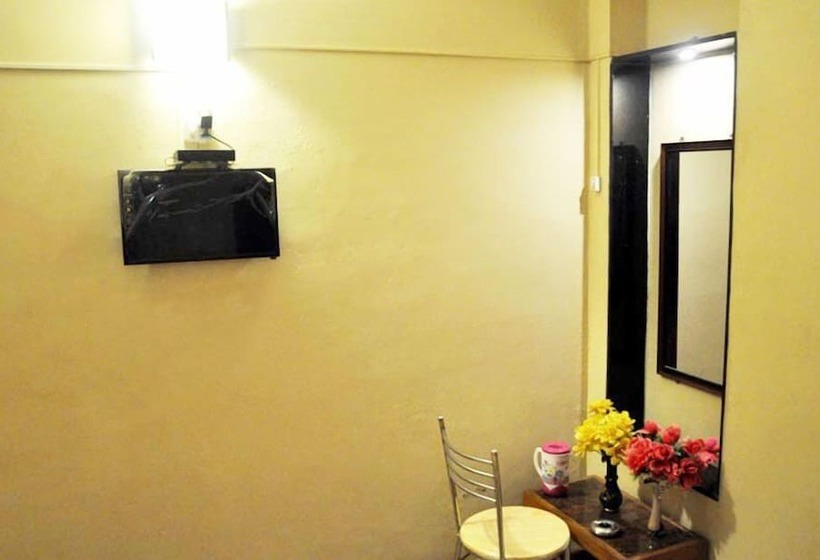 スタンダードシングルルーム, Sixth Star Inn