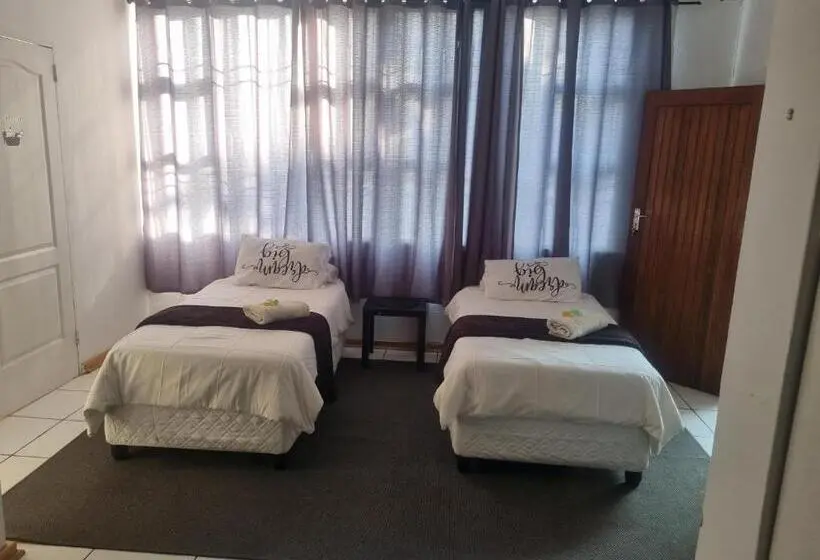 Perhehuone, Sondela Bed And Breakfast