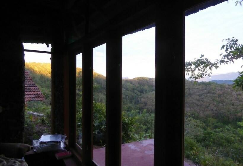 ‫فيلا غرفة نوم واحدة, Kurulu Estate