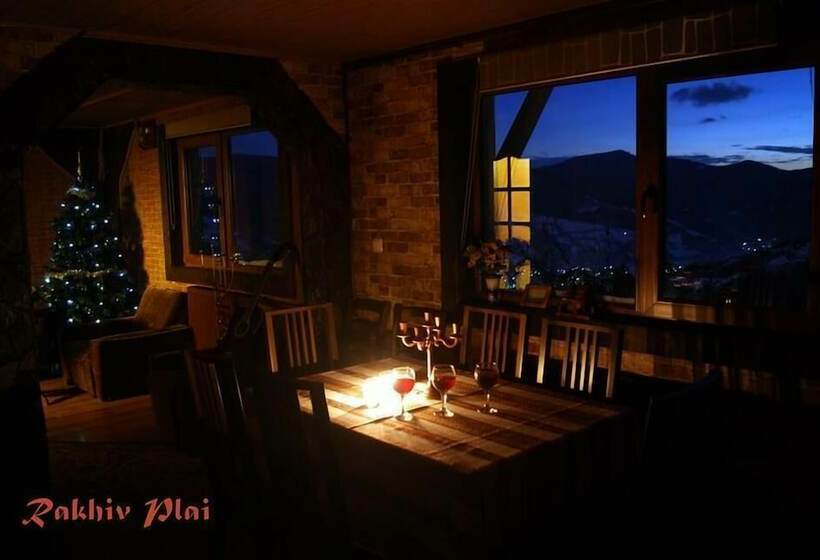 Дом 3 Спальни, Rakhiv Plai