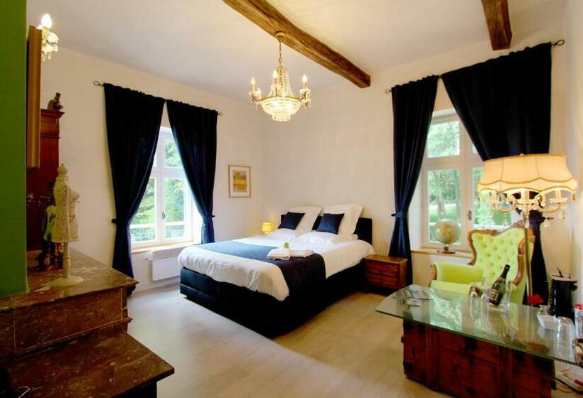 غرفة قياسية سرير كينج, Château De L Aviette