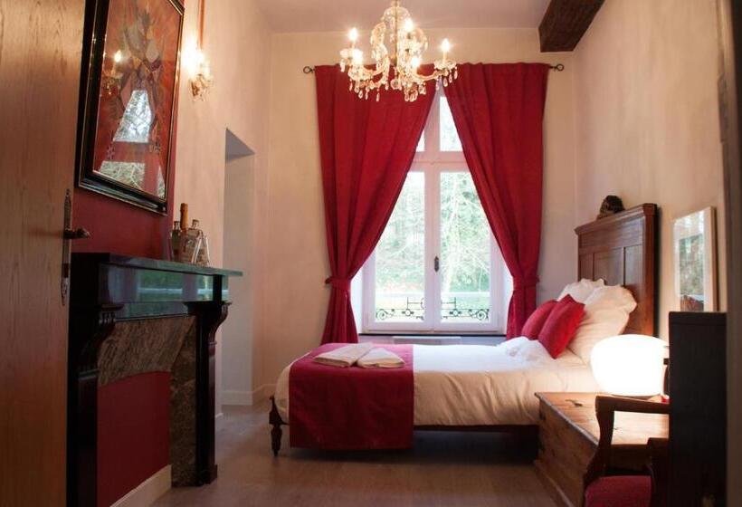 带大床的标准间, Château De L Aviette