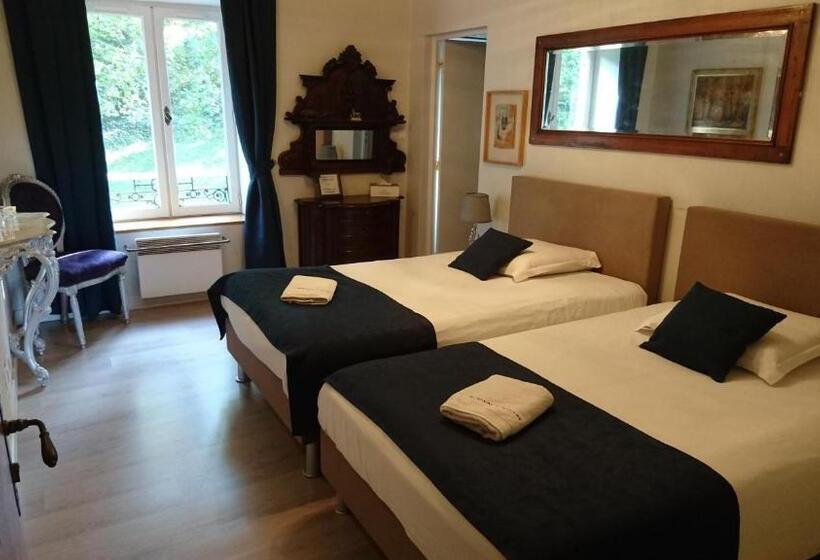 标准间, Château De L Aviette