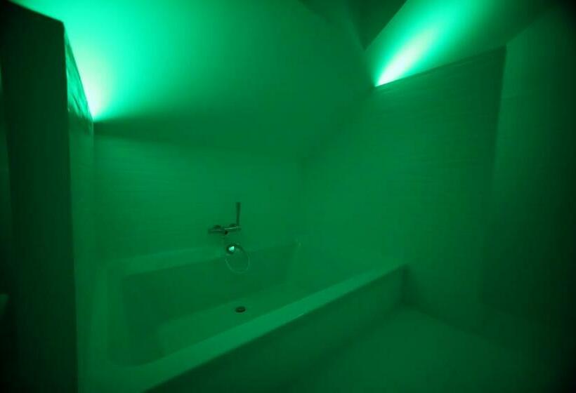 חדר דלוקס, Les Reves De Flamboin