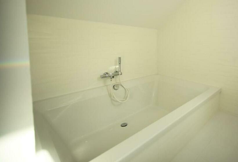 חדר דלוקס, Les Reves De Flamboin