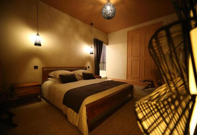 חדר סטנדרט, Les Reves De Flamboin