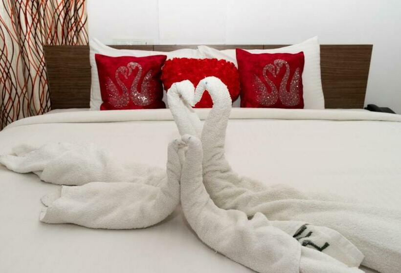 Quarto superior, Pine Tree Munnar