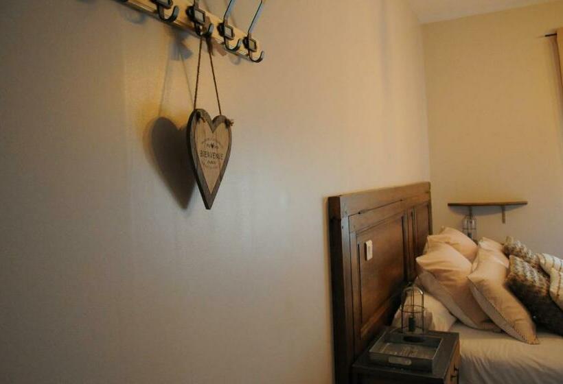 豪华房间, Le Nid De Sigogne