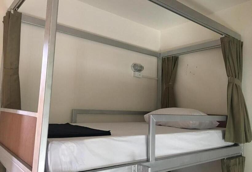 패밀리 룸, Sleep Soundly By The Sea