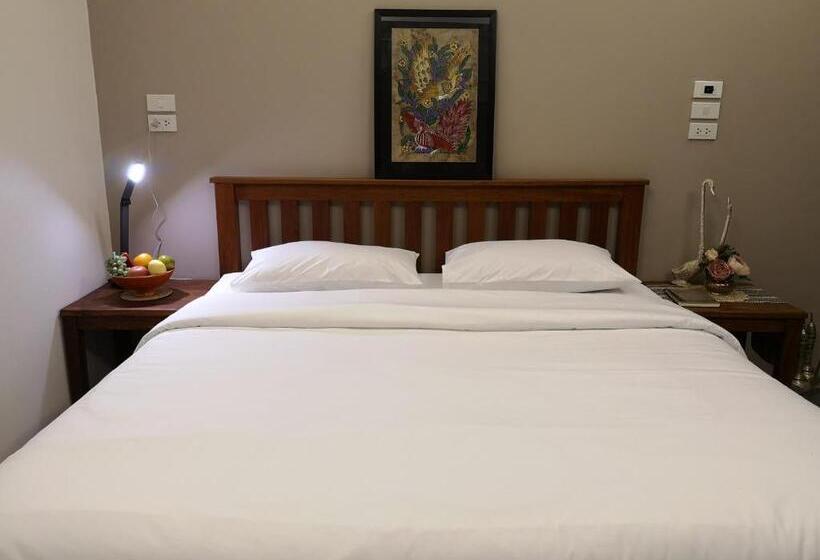 스탠다드 룸 킹사이즈 침대, Sleep Soundly By The Sea