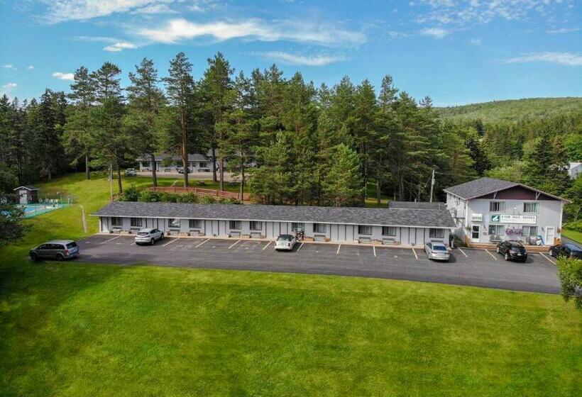 스탠다드 룸 킹사이즈 침대, Fair Isle Motel