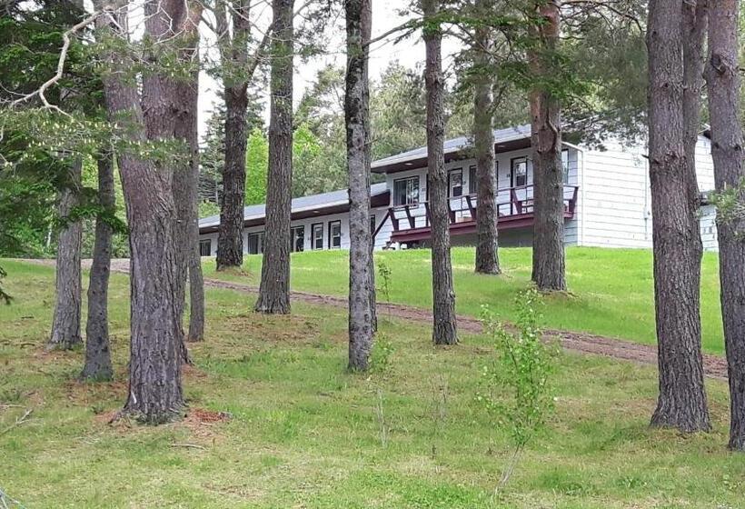Номер Стандарт 2 Двуспальные Кровати, Fair Isle Motel