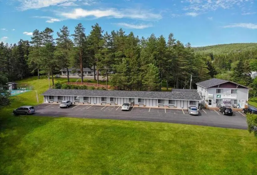 Superior-huone, Fair Isle Motel