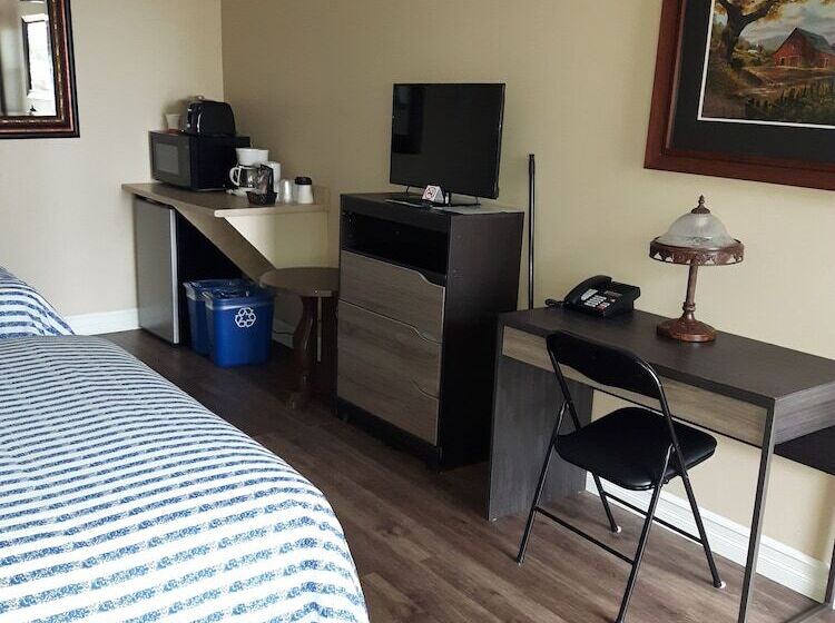 스탠다드 룸 더블 침대 2개, Fair Isle Motel