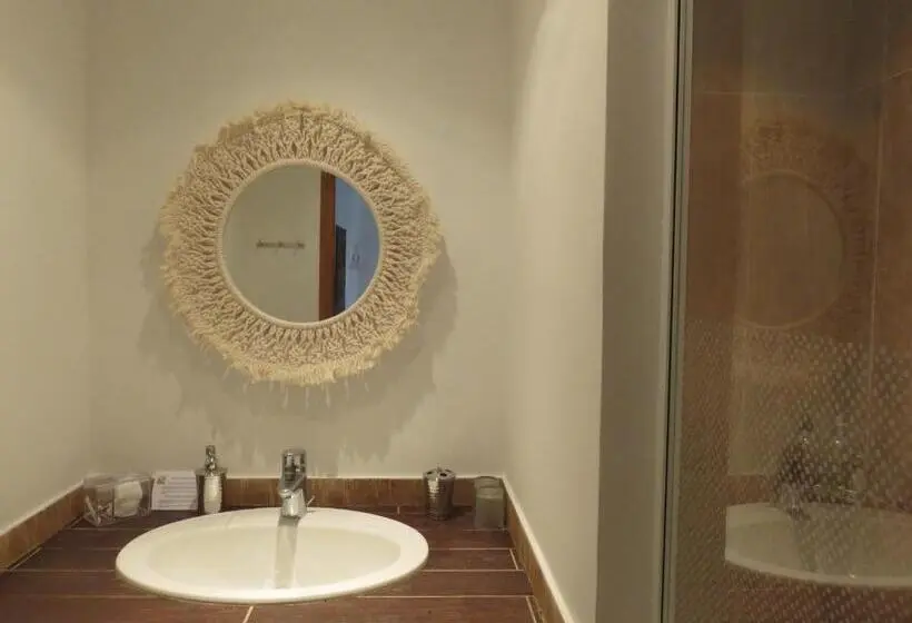 スタンダードルーム, Chambres D Hotes L’echappee Belle