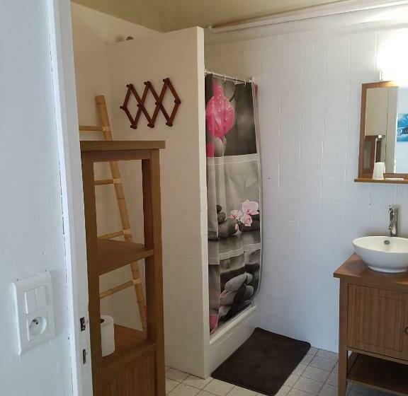 Номер Стандарт Вид на Сад, Villa Face Mer