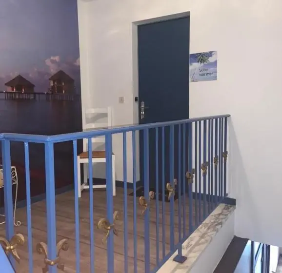 オーシャンビュースーペリアースイート, Villa Face Mer