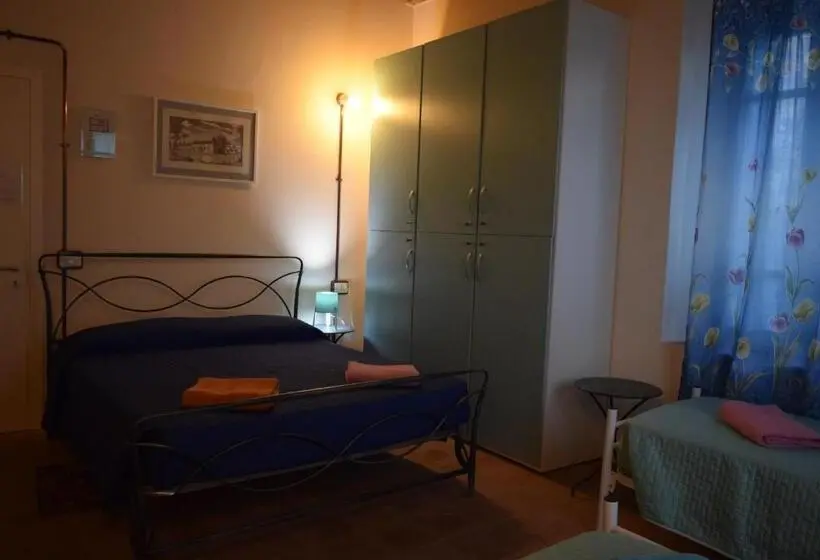 スタンダード４人部屋, Ostello Castello Mina Della Scala