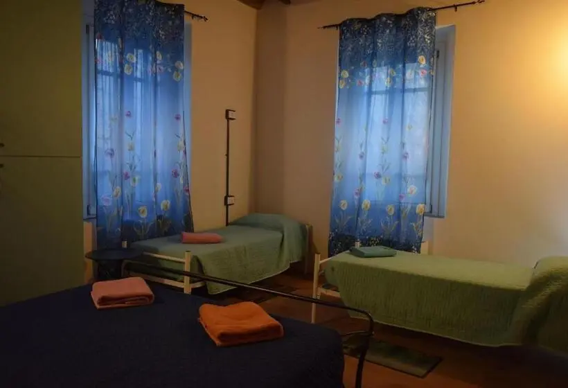 スタンダード４人部屋, Ostello Castello Mina Della Scala