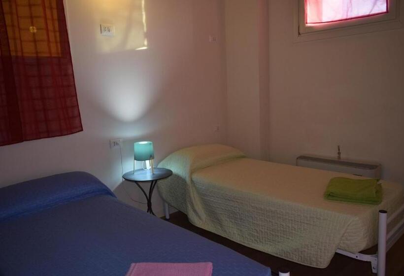 标准间, Ostello Castello Mina Della Scala