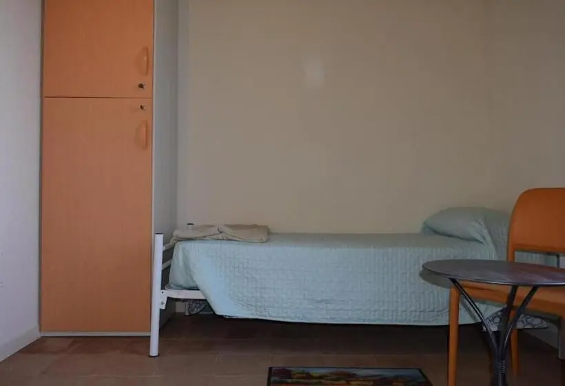 Standard room with outdoor bath, Ostello Castello Mina Della Scala