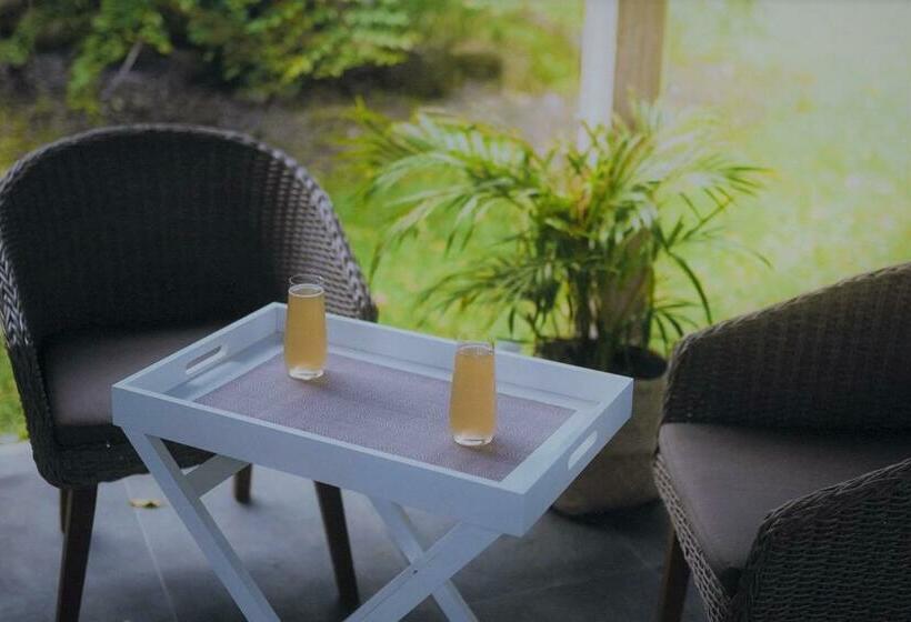 Дом 1 Спальня, Palm Grove Rainforest Retreat