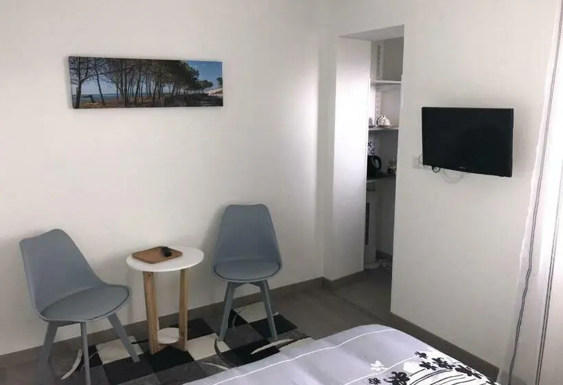 スタンダードルーム, Chambres D Hôtes Les Iris