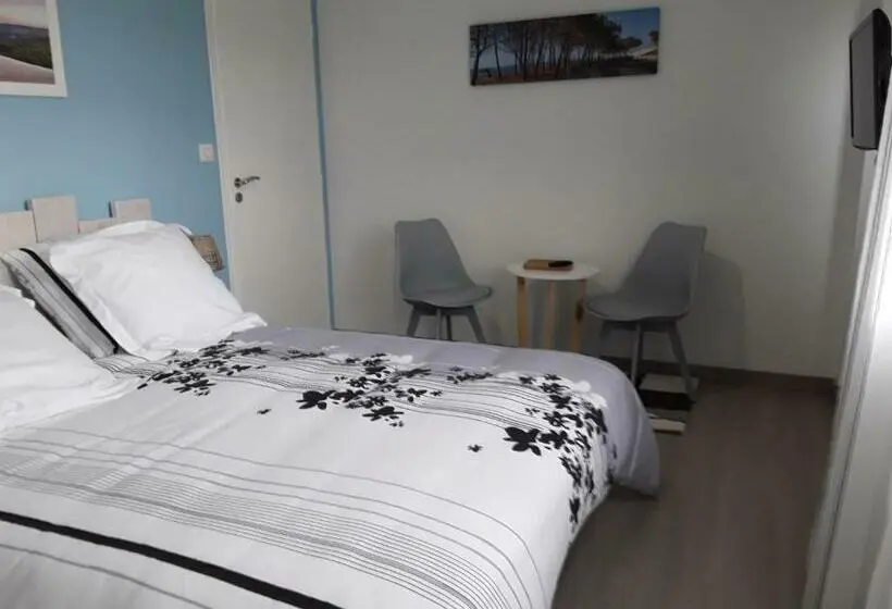 スタンダードルーム, Chambres D Hôtes Les Iris